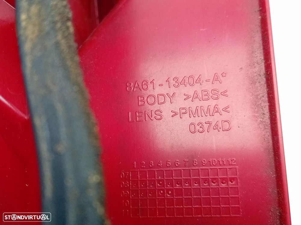 Farolim direito FORD Fiesta VI (CB1, CCN) - 3