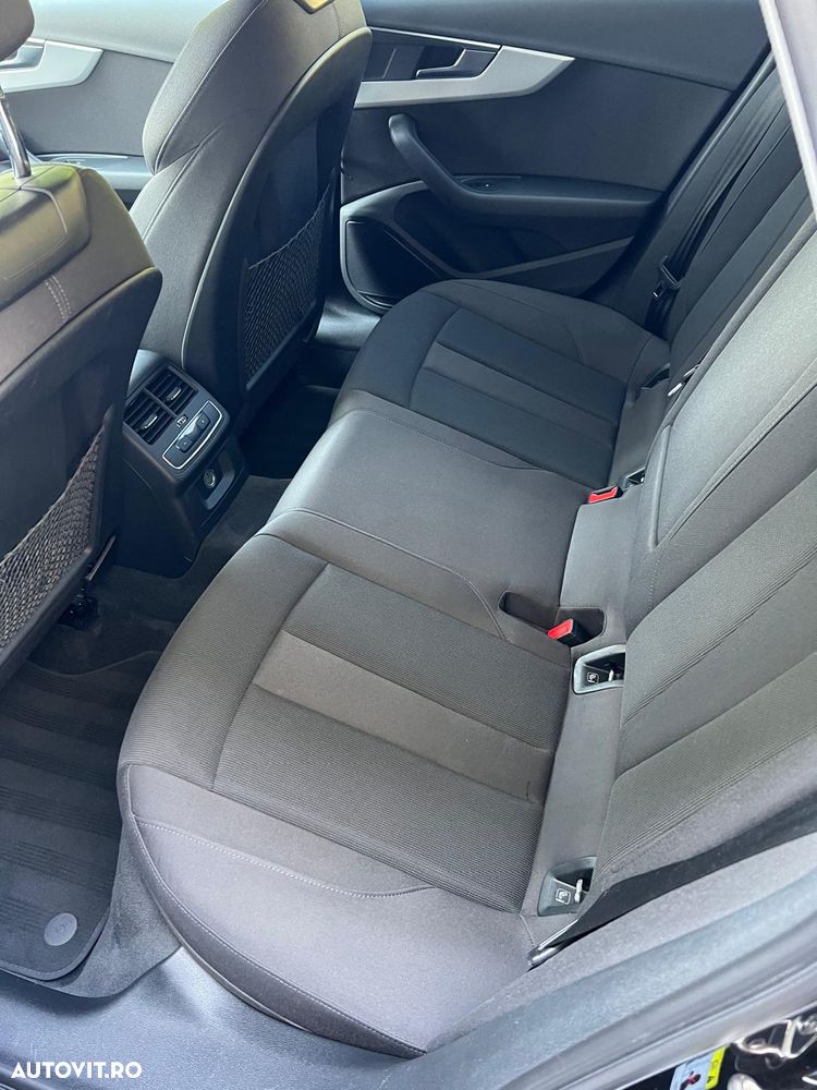 Audi A4 Avant 35 TFSI S tronic - 6