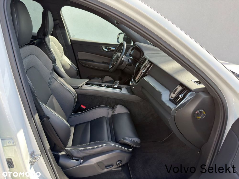 Volvo XC 60 - 25