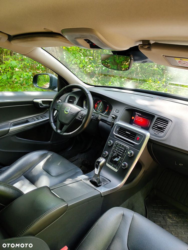 Volvo V60 D2 Drive-E Kinetic - 15