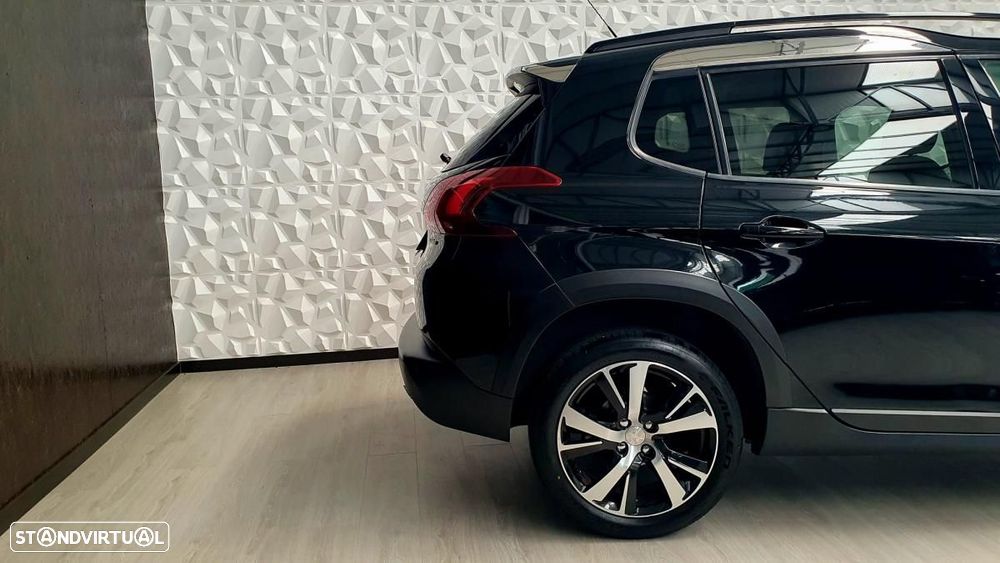 Peugeot 2008 1.6 BlueHDi GT Line - 5