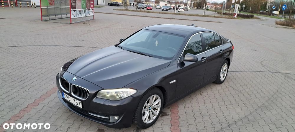 BMW Seria 5 - 35