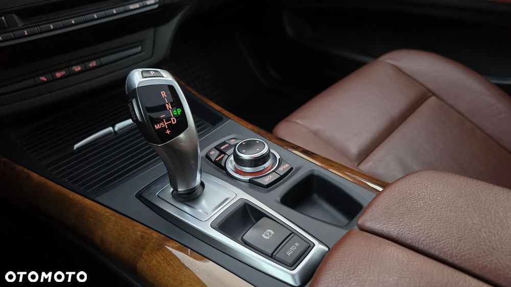 BMW X5 3.5d xDrive - 33
