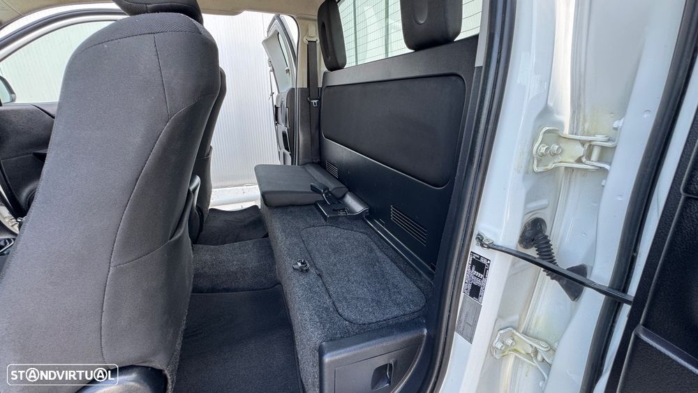 Toyota Hilux 2.4 D-4D 4X4 cabine extra - 34