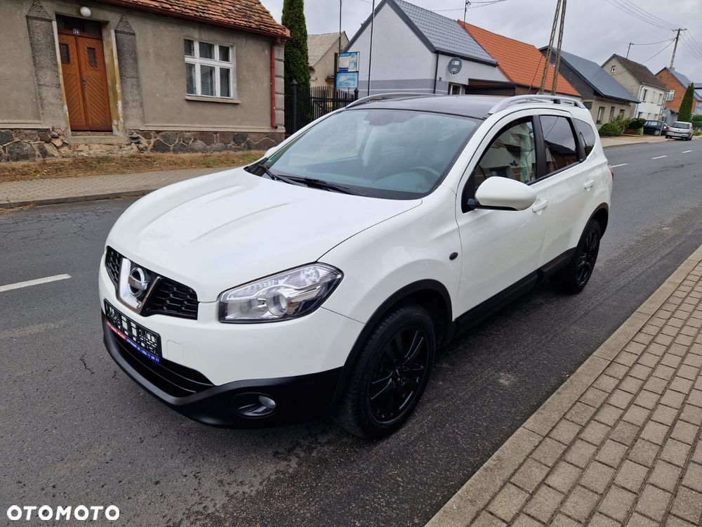 Nissan Qashqai+2 - 3