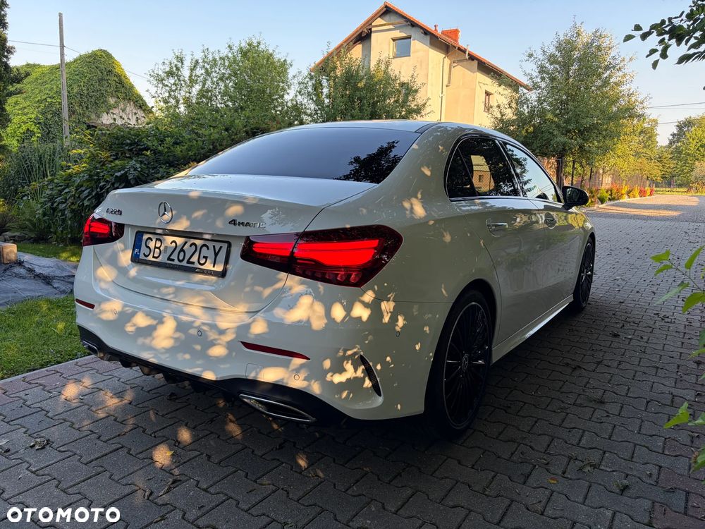 Mercedes-Benz Klasa A 220 4-Matic AMG Line 8G-DCT - 6