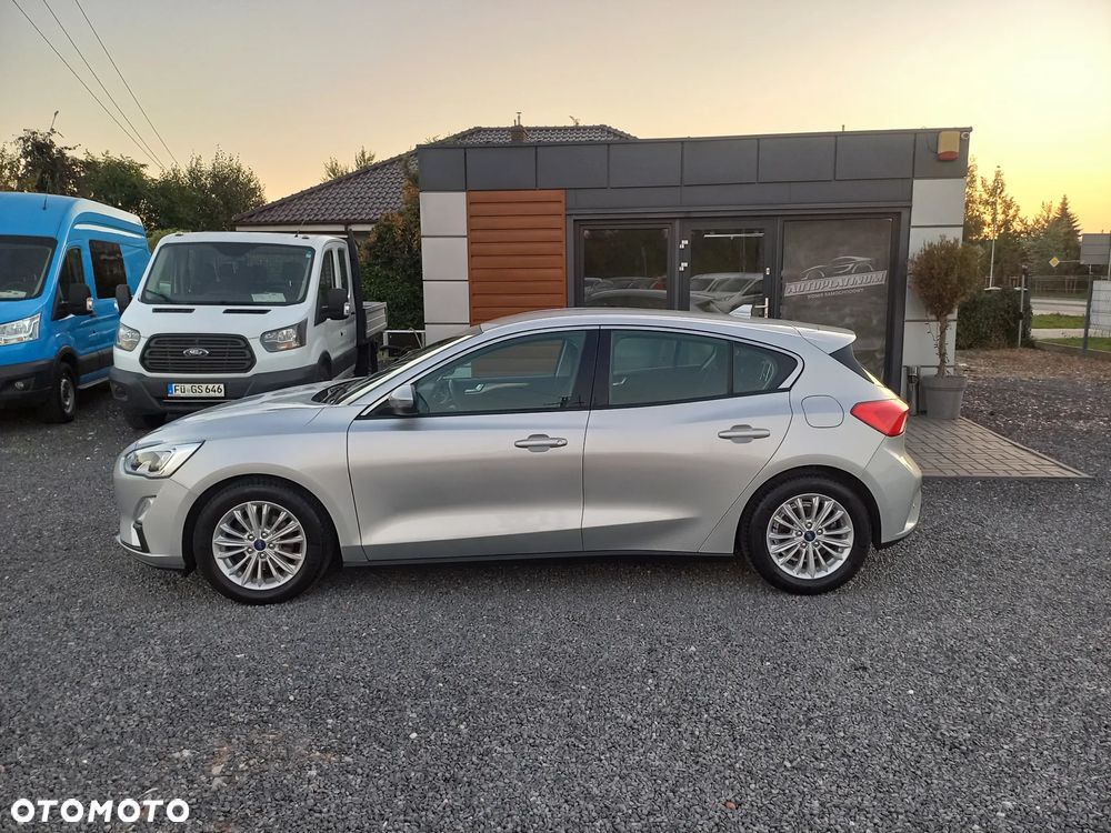 Ford Focus 1.5 EcoBlue Start-Stopp-System TITANIUM - 3