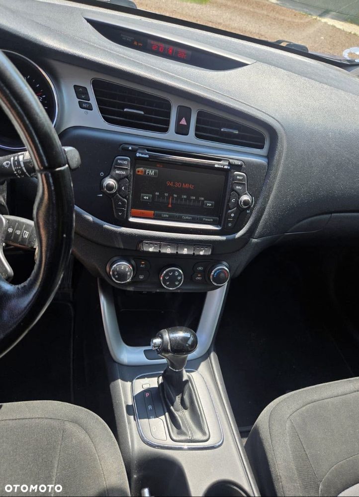 Kia Ceed 1.6 CRDi 128 Vision - 6