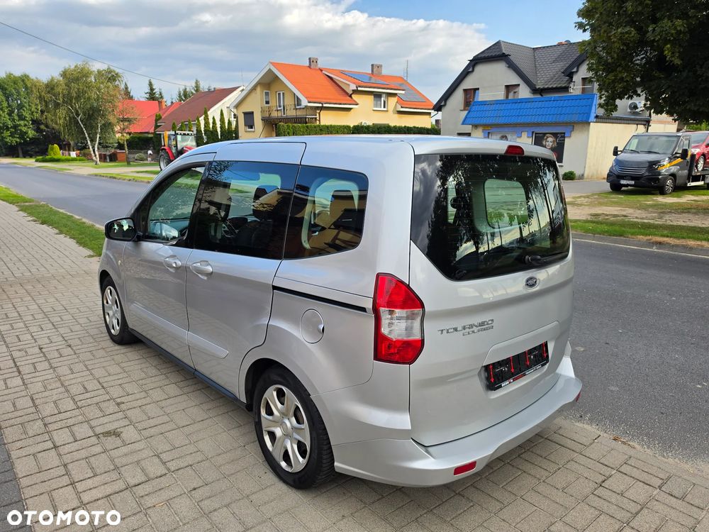Ford Tourneo Courier 1.5 TDCi Trend - 3
