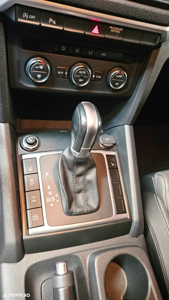 Volkswagen Amarok 3.0 TDI V6 4M Highline Aut. - 22