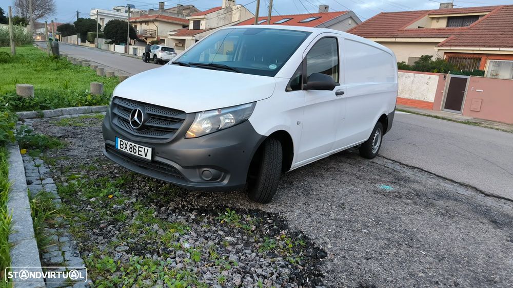 Mercedes-Benz Vito 114, caixa fechada térmica com ar condicionado - 22