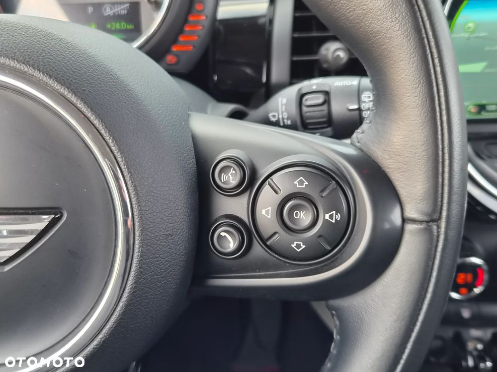 MINI Cooper Seven Chili - 20