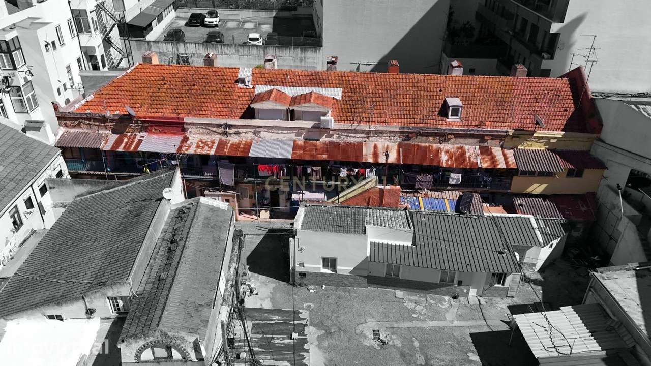 Prédio em propriedade total | 28 frações | 2 pisos | Estrela, Lisboa - Grande imagem: 2/14