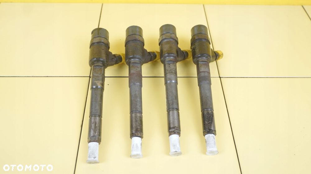 CORSA E ASTRA K 1.3 CDTI 18r 95km B13DTE wtrysk wtryskiwacz 0445110618 - 1