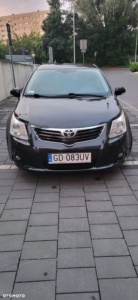 Toyota Avensis 1.8 Luna MS - 18