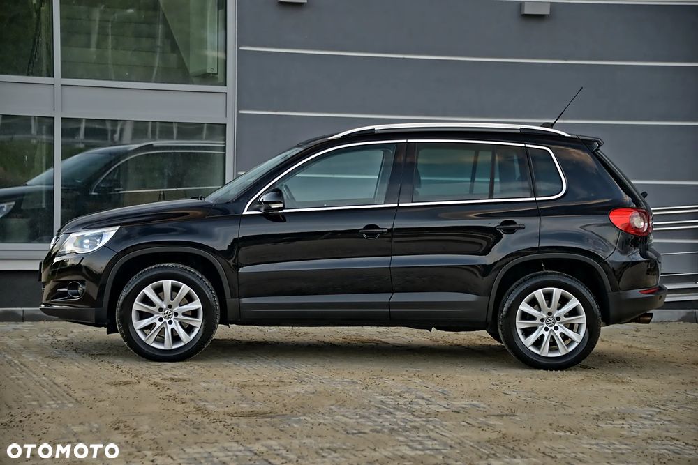 Volkswagen Tiguan - 19