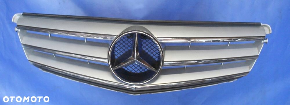 ATRAPA GRILL MERCEDES W204 A2048800023 - 2