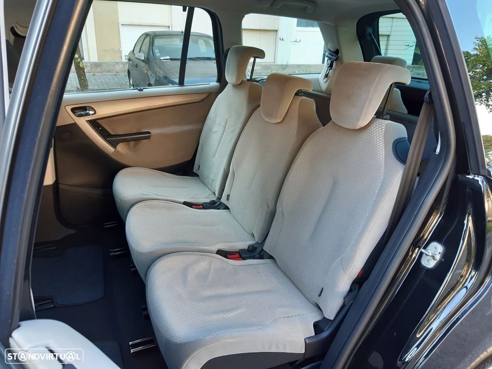 Citroën C4 Grand Picasso 1.6 HDi Confort CMP6 - 26