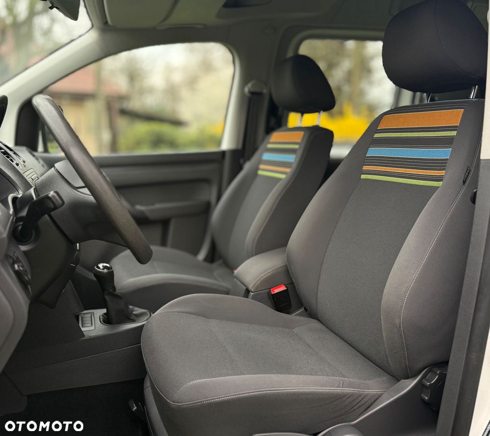 Volkswagen Caddy - 9
