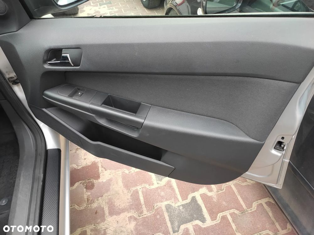 Opel Astra 1.4 Enjoy - 20