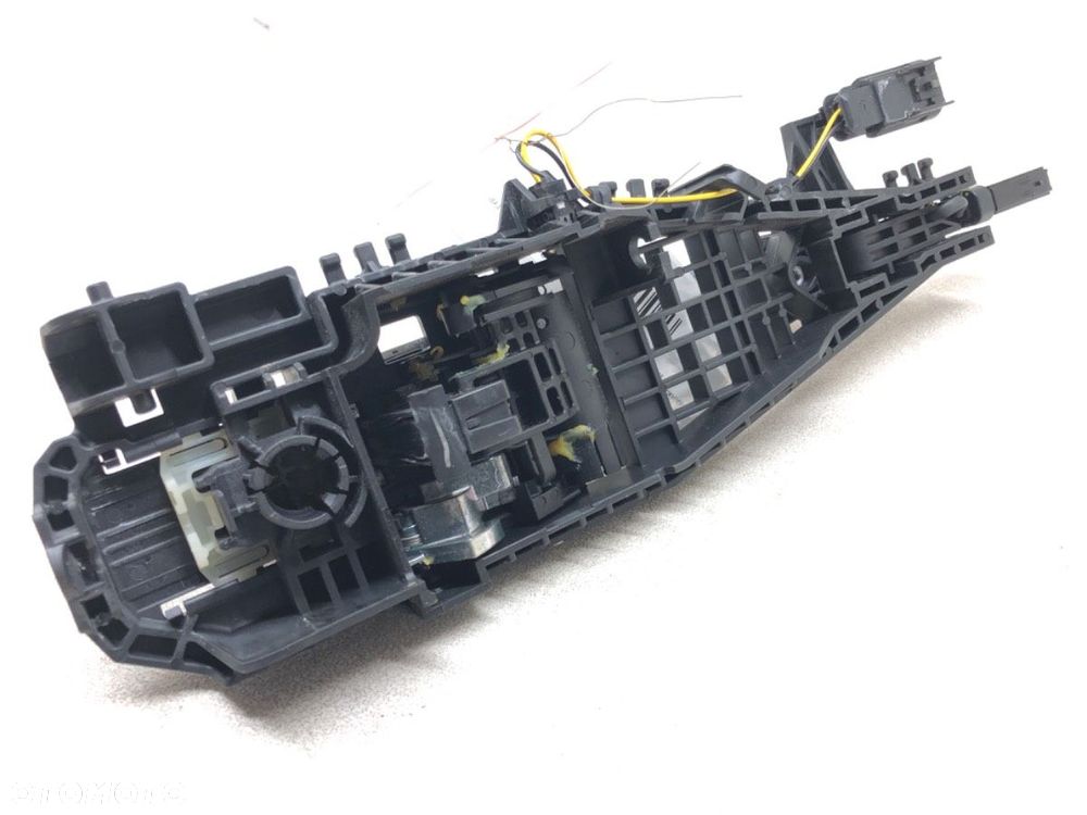 KLAMKA PRZÓD PRAWA ZEWNĘTRZNA - 169.00 PLN - MASERATI QUATTROPORTE VI 2012 - 2022 3.0 S Q4 302 kW - 5