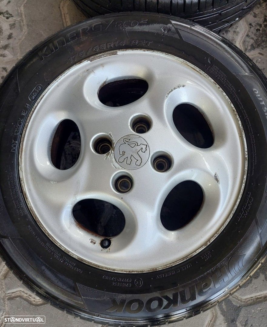 Jantes Peugeot 4x108 R14 com pneus 175/65 furação - 5