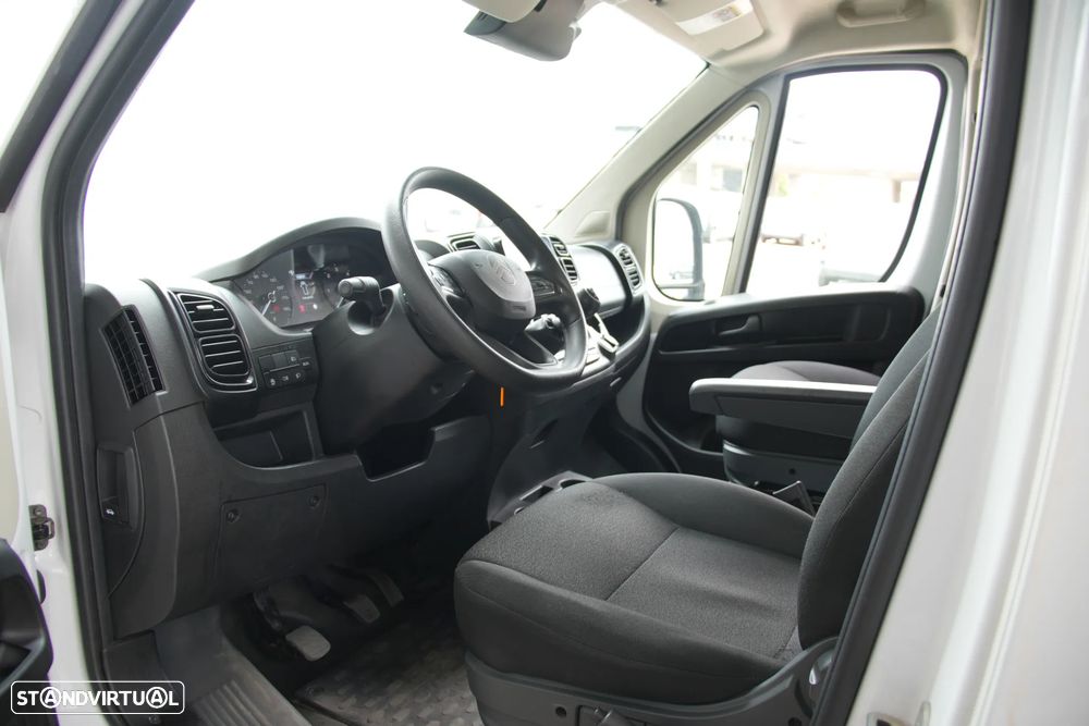 Citroën Jumper L3H3 2.2BlueHDI 180cv - 9
