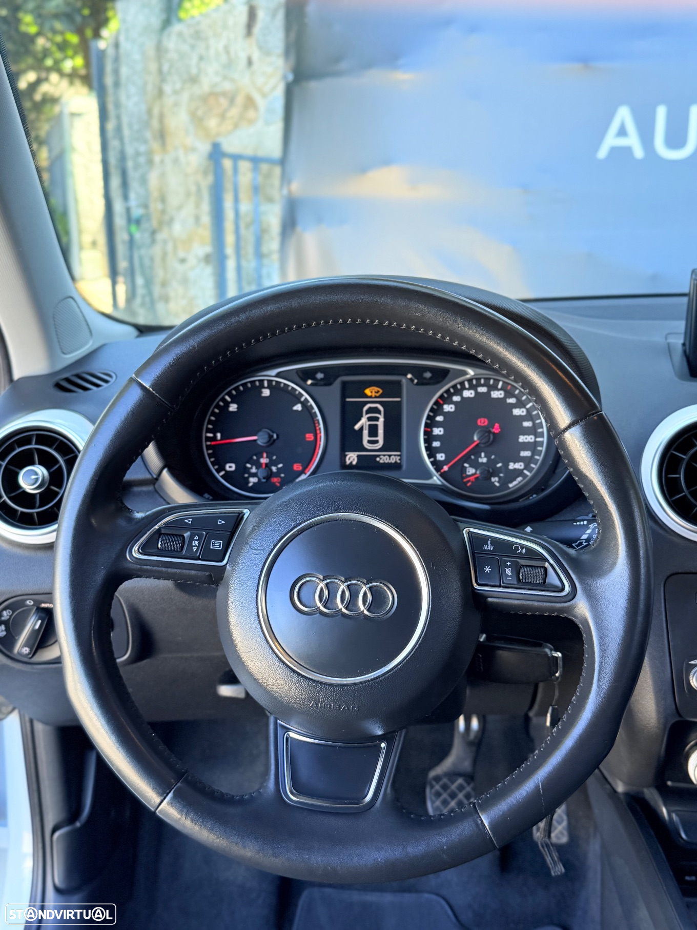 Audi A1 1.6 TDI S line edition - 12