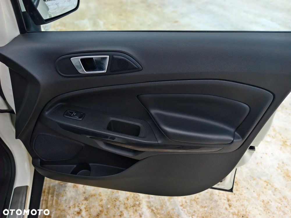 Ford EcoSport 1.0 EcoBoost TITANIUM - 17
