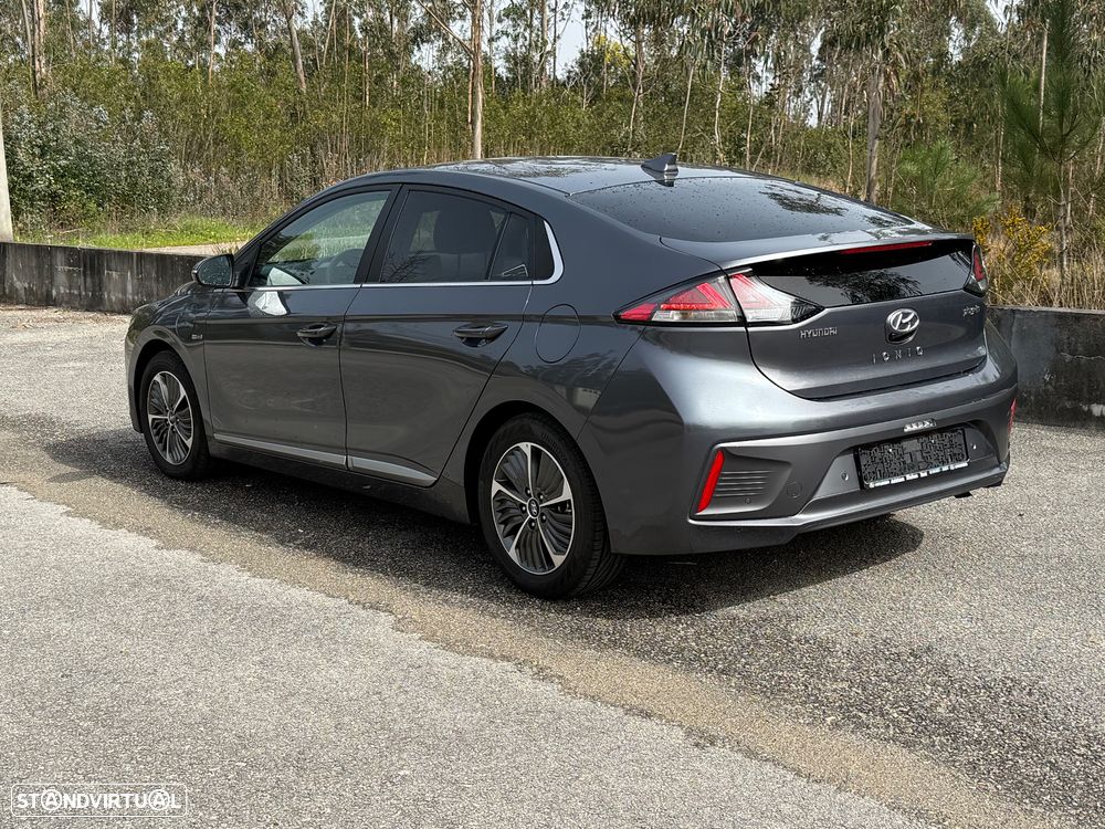 Hyundai Ioniq 1.6 GDI HEV Hybrid Tech - 2