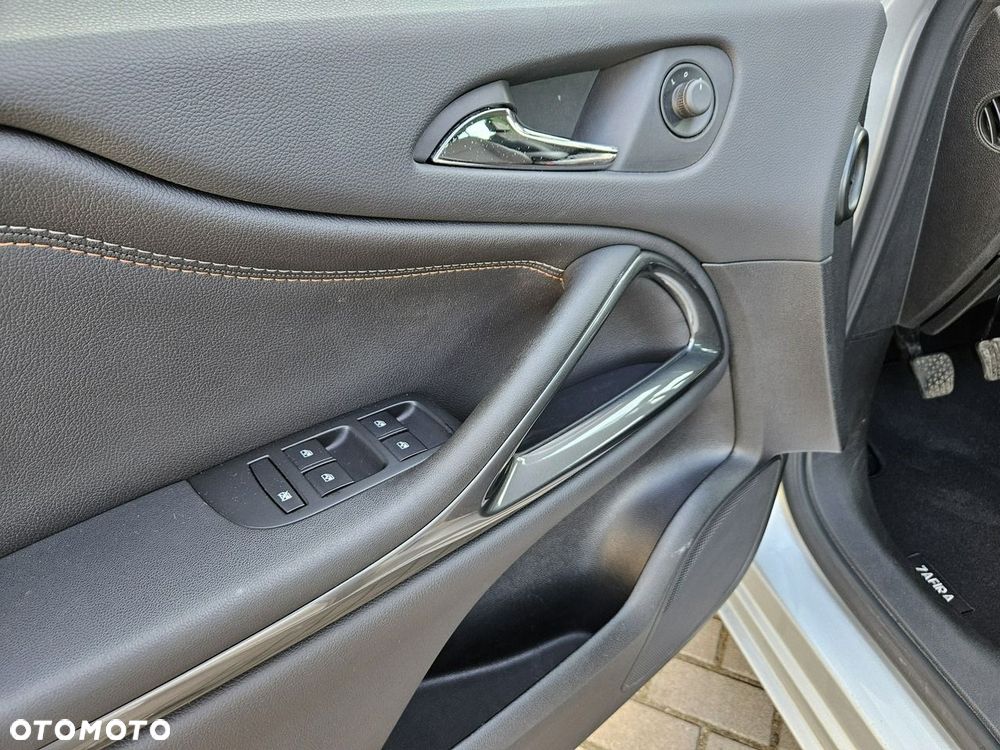 Opel Zafira Tourer 2.0 CDTI ecoFLEX Start/Stop Innovation - 22