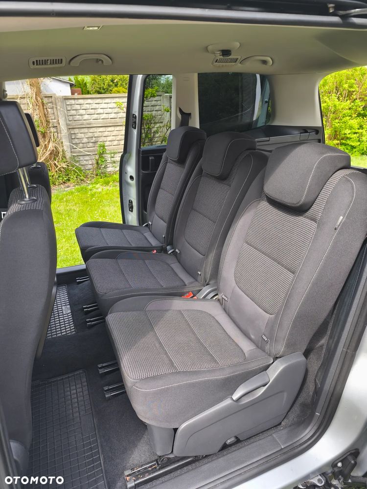 Volkswagen Sharan - 25