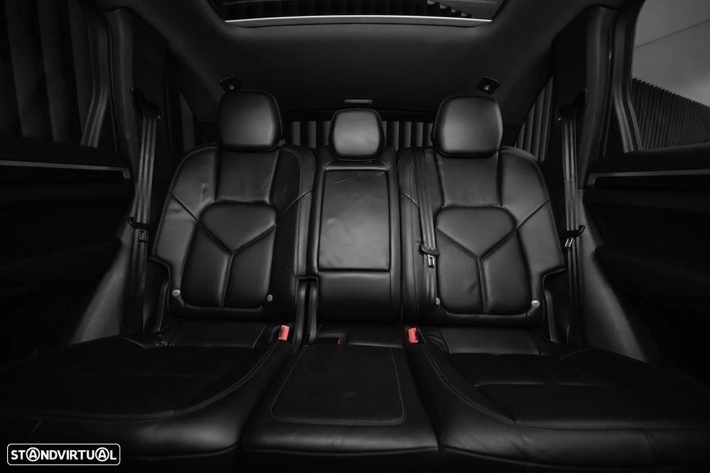 Porsche Cayenne S - 40