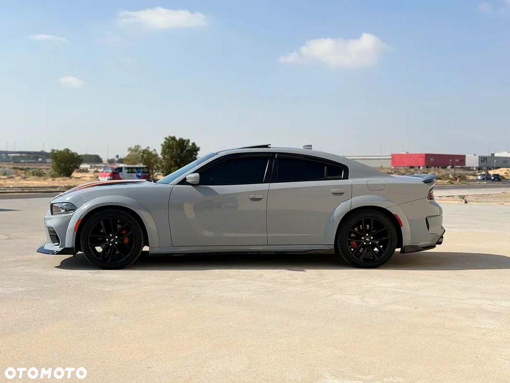 Dodge Charger - 5