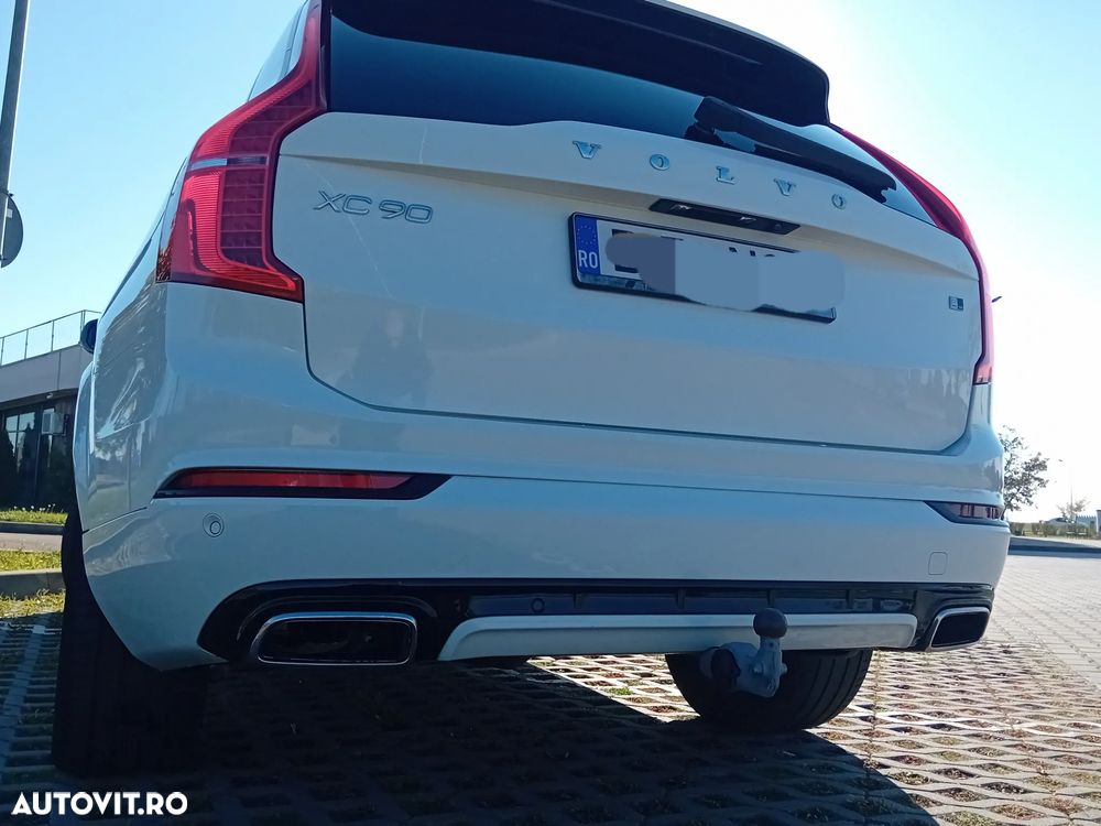 Volvo XC 90 D5 AWD Geartronic RDesign - 13