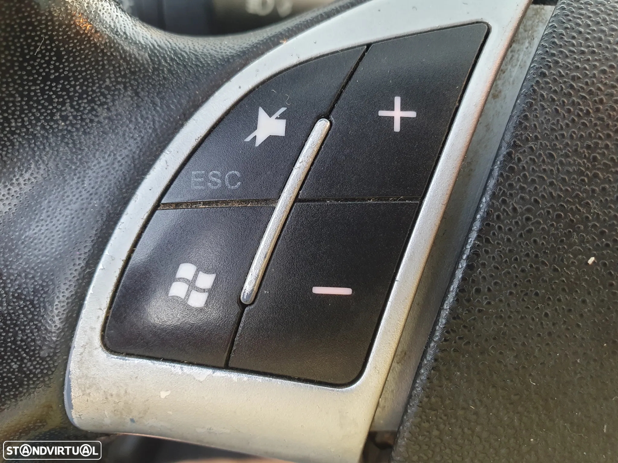 Fiat Punto 1.2 Young II S&S - 9