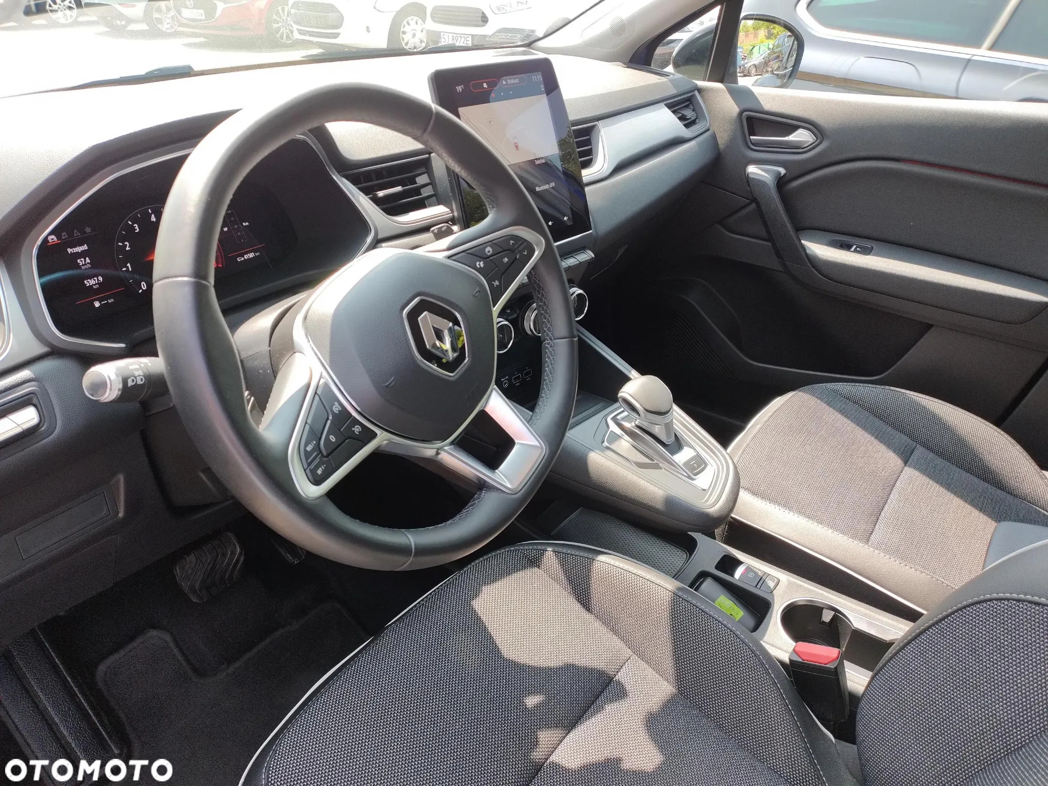 Renault Captur 1.3 TCe mHEV Intens EDC - 10