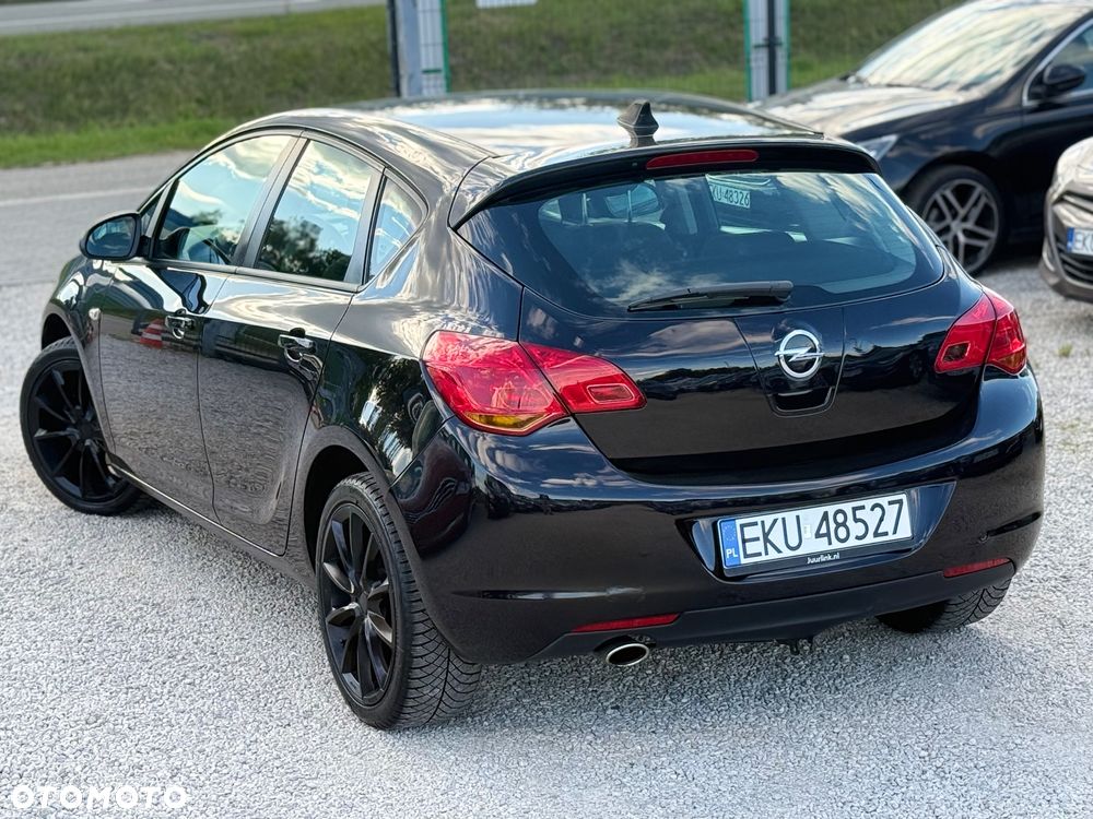 Opel Astra 1.4 Turbo Color Edition - 7