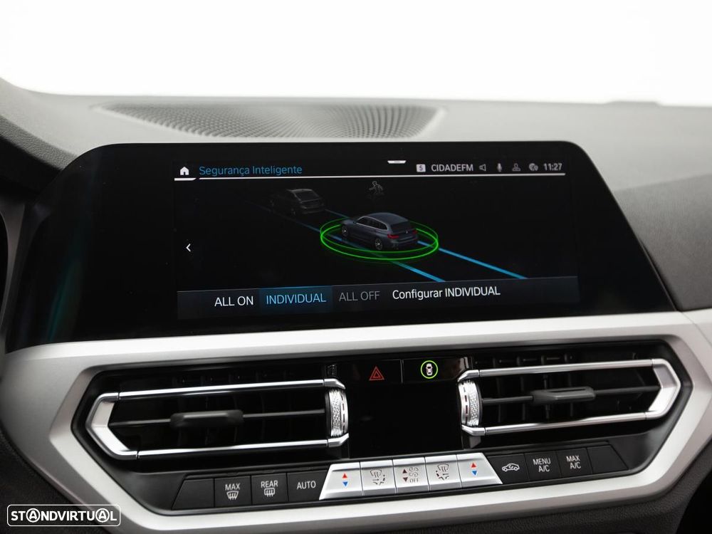 BMW 320 e Corporate Edition Auto - 29