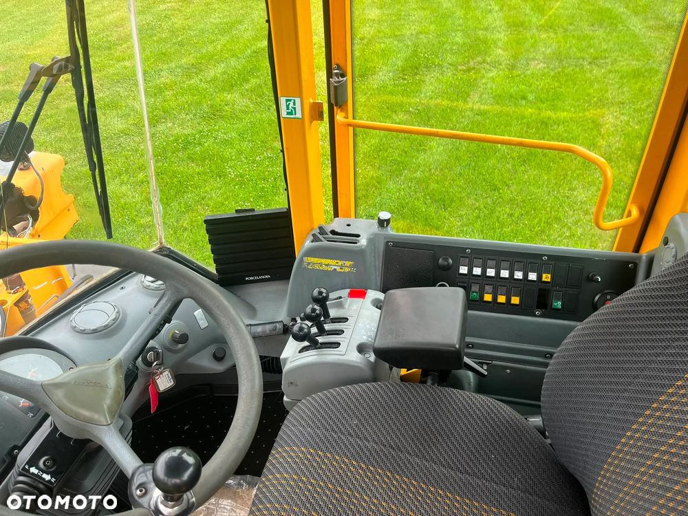 Volvo L110E - 8