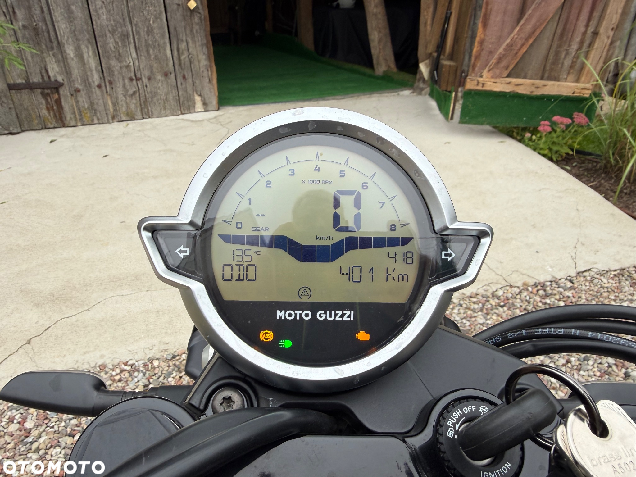Moto Guzzi V7 - 4