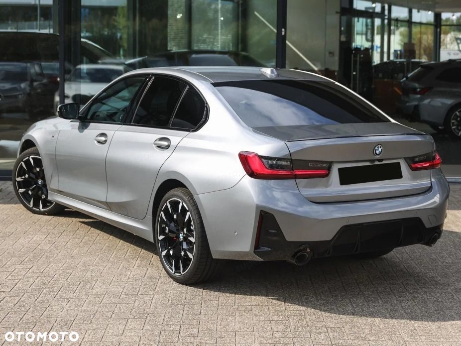 BMW Seria 3 330d xDrive mHEV M Sport sport - 5