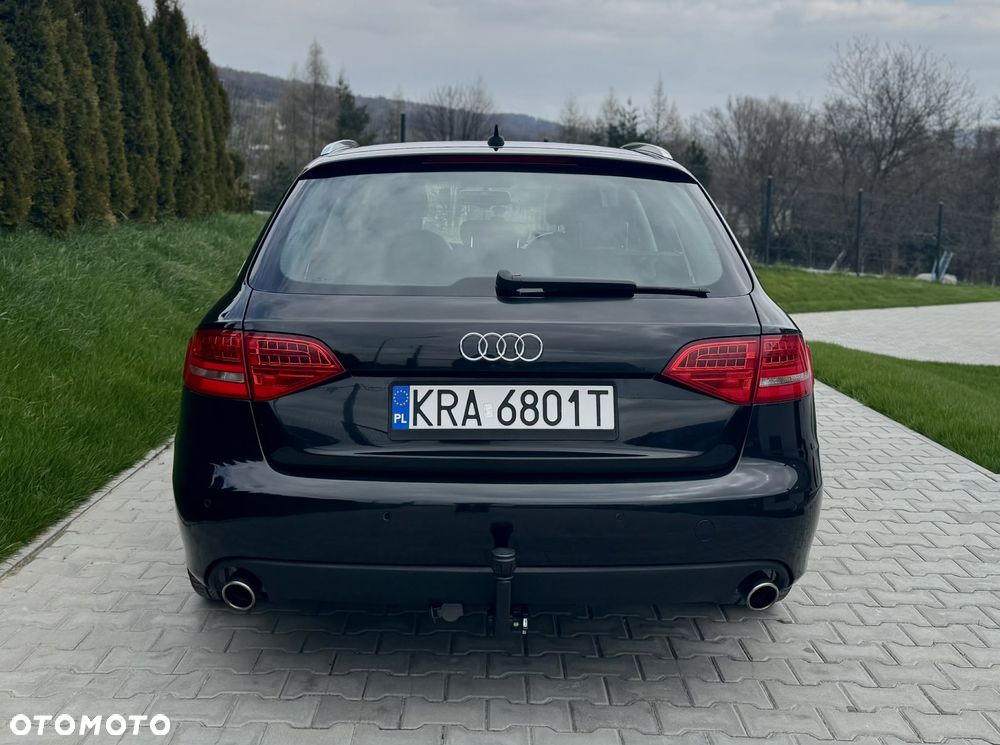 Audi A4 Avant - 9