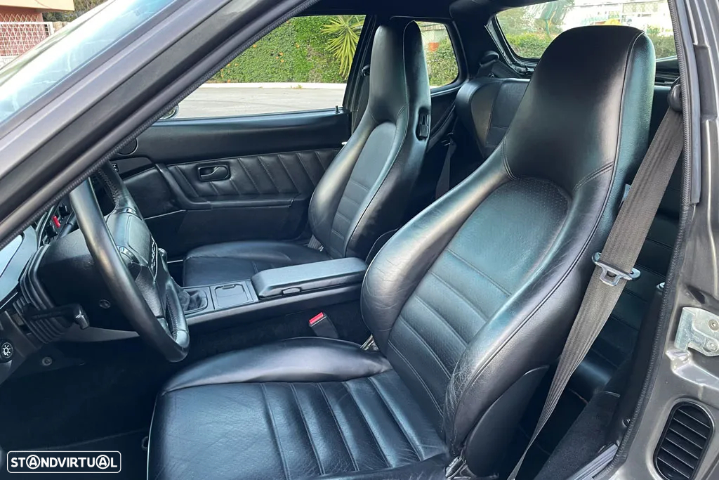 Porsche 968 Coupé - 24