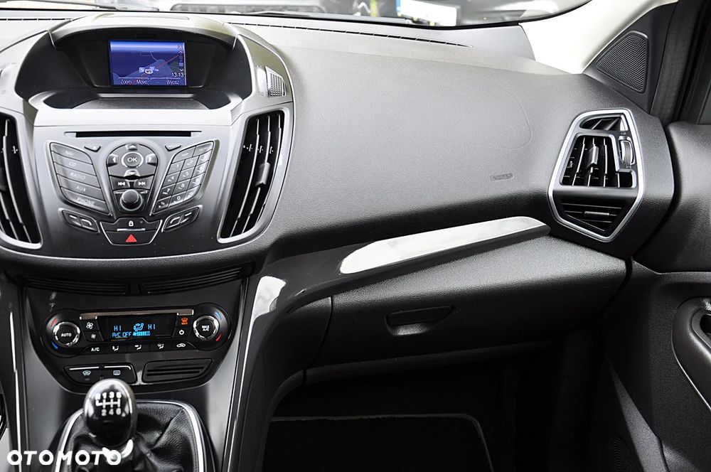 Ford Kuga - 20