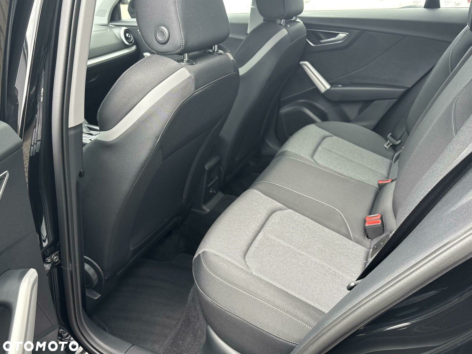 Audi Q2 - 25