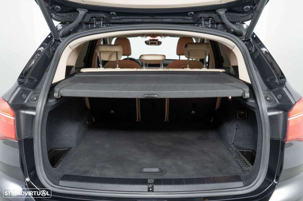 BMW X1 16 d sDrive Advantage - 11