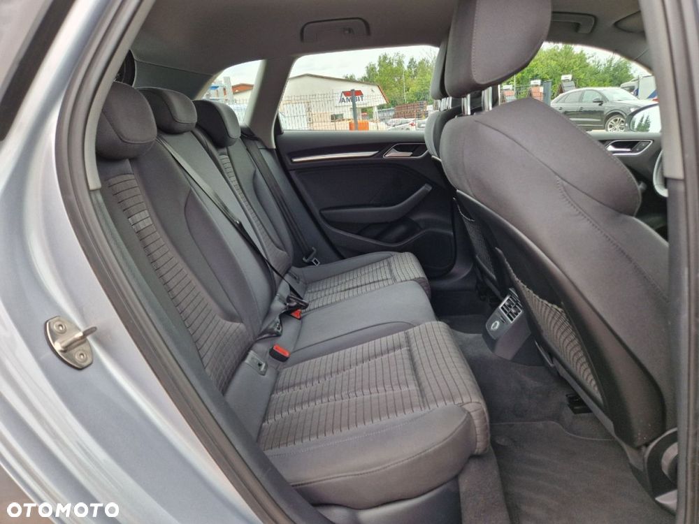 Audi A3 Sportback 2.0 TDI S tronic - 20