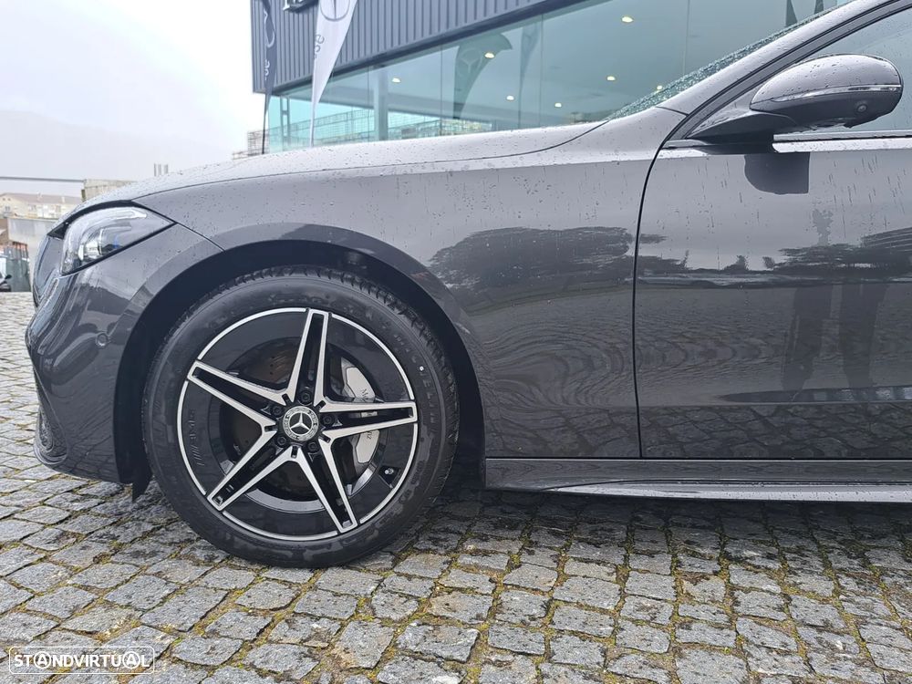 Mercedes-Benz C 300 e T 9G-TRONIC AMG Line - 9