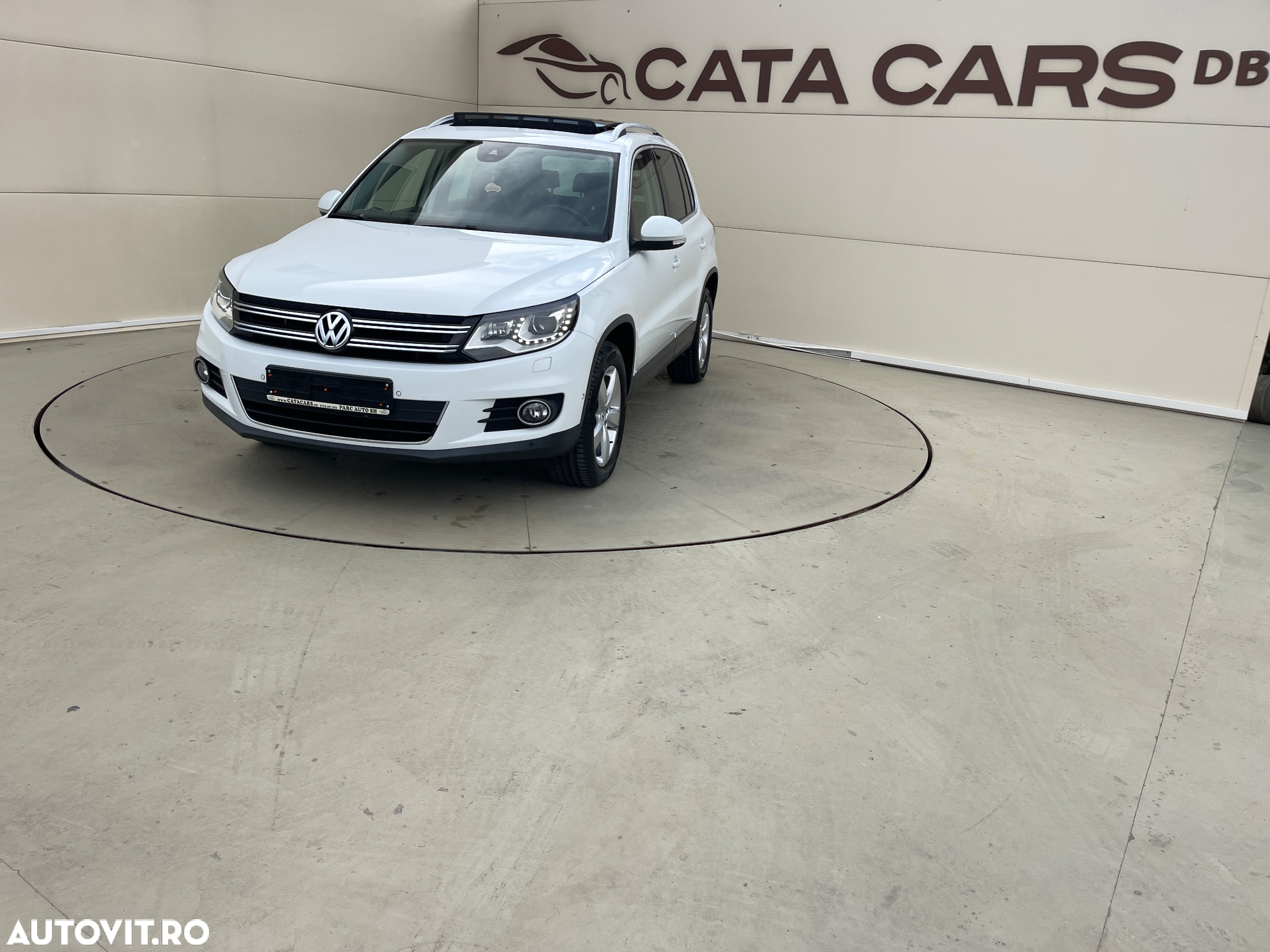 Volkswagen Tiguan 2.0 TDI DPF 4Motion BlueMotion Technology DSG Cup Sport & Style - 3